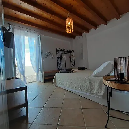 Andros 4 Seasons Villas & Suites - Agios Petros *