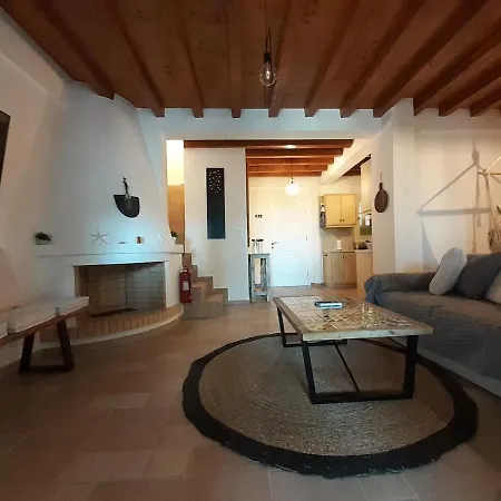 Andros 4 Seasons Villas & Suites - Agios Petros キプリ