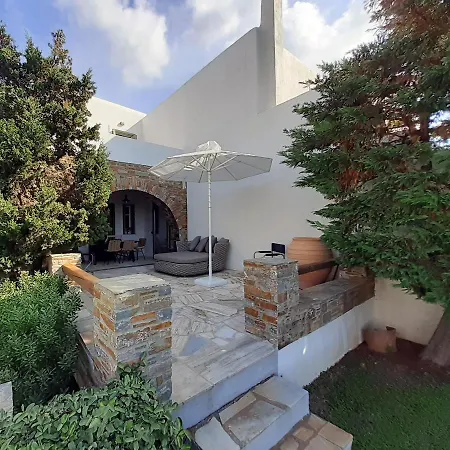 Andros 4 Seasons Villas & Suites - Agios Petros