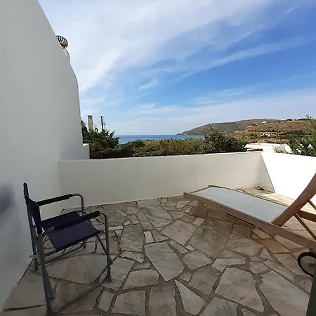 Andros 4 Seasons Villas & Suites - Agios Petros アパート キプリ