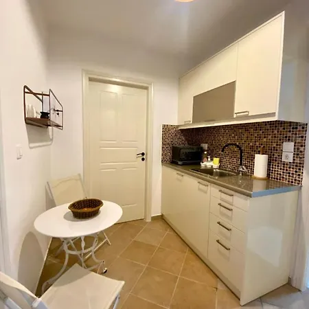 Andros 4 Seasons Villas & Suites - Agios Petros